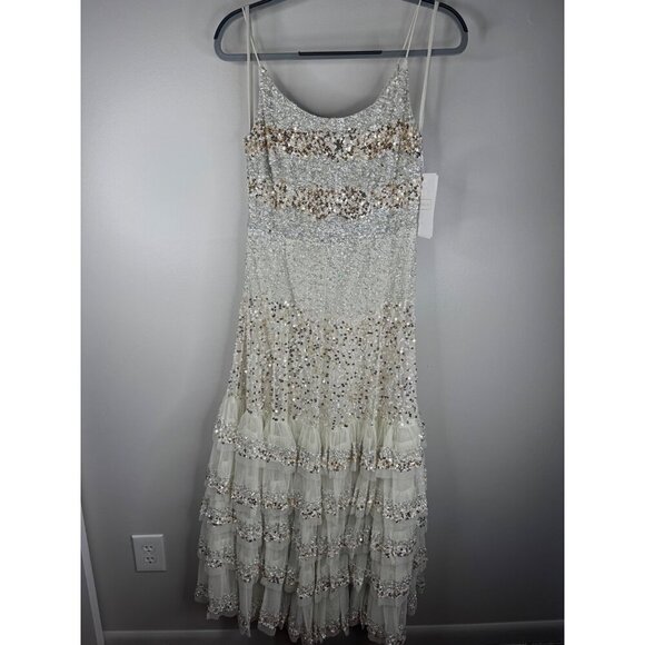 NWT MAC DUGGAL 10883 Embellished Scoop Neck Tiered Gown Champagne Size 6 - Picture 5 of 12